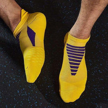 Load image into Gallery viewer, 5 Pair Winter Thicken Sports Cycling Socks for Men