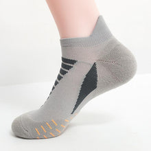 Load image into Gallery viewer, 5 Pair Winter Thicken Sports Cycling Socks for Men