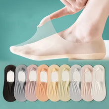 Load image into Gallery viewer, 4 Pairs Cooling Fabric Socks
