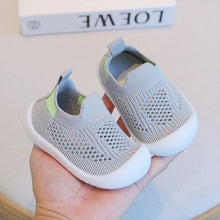 Load image into Gallery viewer, Anti-Slip Shoe Socks for Kids