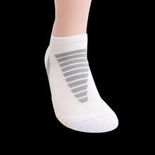 Load image into Gallery viewer, 5 Pair Winter Thicken Sports Cycling Socks for Men