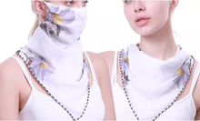 Load image into Gallery viewer, Flower Print Lightweight Scarf