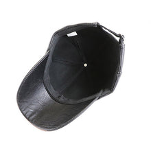Load image into Gallery viewer, Autumn And Winter Plus Velvet Cap PU Leather Baseball Cap For Men