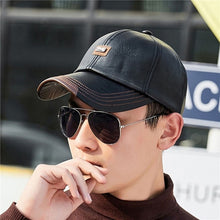 Load image into Gallery viewer, Autumn And Winter Plus Velvet Cap PU Leather Baseball Cap For Men