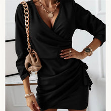 Load image into Gallery viewer, Women's V-Neck Long Sleeve Ruched Dresses