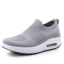 Load image into Gallery viewer, Women's Breathable Mesh Sneakers