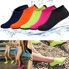 Load image into Gallery viewer, Unisex Water Shoes Swimming Diving Socks