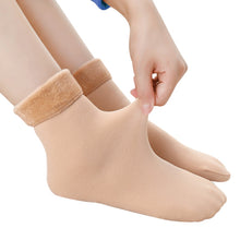 Load image into Gallery viewer, 5 Pair Winter Warm Thicken Thermal Socks