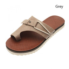 Load image into Gallery viewer, Women’s Fashion Retro Flat Bunion Sandals