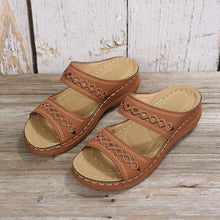 Load image into Gallery viewer, Women Wide Flip Flops Beach Wedge Sandals
