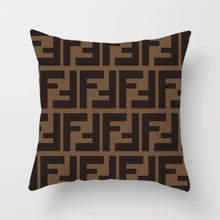 Load image into Gallery viewer, 4 Pack Designer Logo Short Plush Pillowcase
