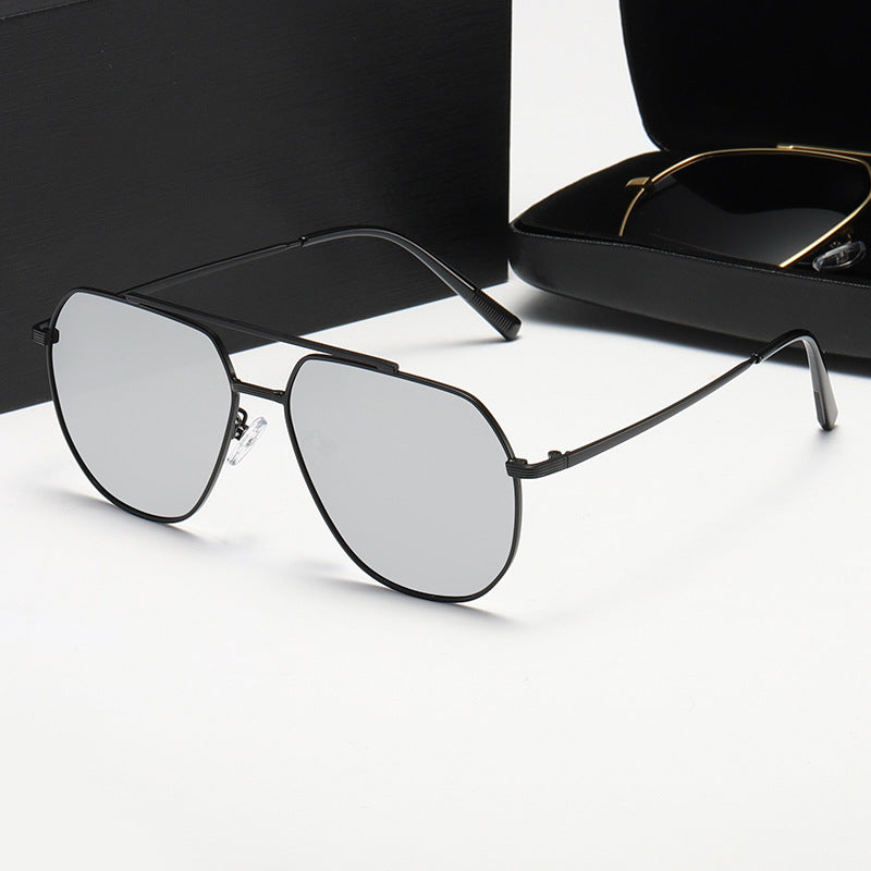 Fashionable Polygonal Oval Polarized Sunglasses