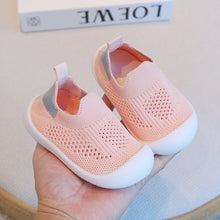 Load image into Gallery viewer, Anti-Slip Shoe Socks for Kids
