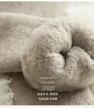 Load image into Gallery viewer, 5 Pair Thicker Solid Socks

