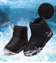 Load image into Gallery viewer, Unisex Keep Warm Winter Boots
