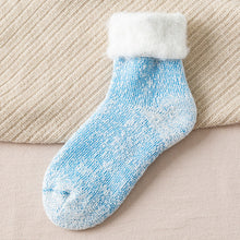 Load image into Gallery viewer, 5 Pair Thicker Solid Socks

