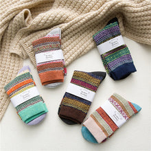 Load image into Gallery viewer, 5 Pair Women Quality Vintage Boho Thickened Wool Warm Socks
