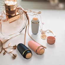Load image into Gallery viewer, Face Oil Absorbing Roller Volcanic Stone
