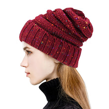 Load image into Gallery viewer, Lady Thread Knitted Chapeau

