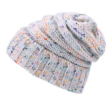 Load image into Gallery viewer, Lady Thread Knitted Chapeau
