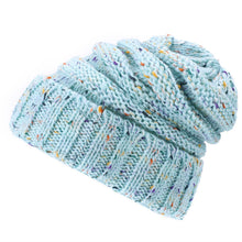 Load image into Gallery viewer, Lady Thread Knitted Chapeau
