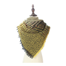 Load image into Gallery viewer, New women plaid scarf

