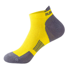 Load image into Gallery viewer, Men&#39;s running cotton socks mesh breathable sweat-absorbing fitness boat socks
