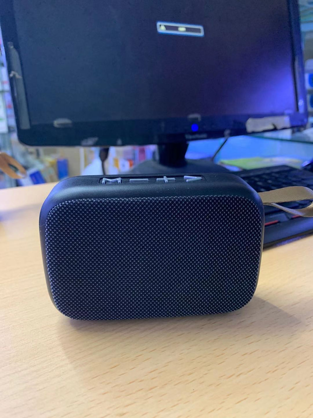 G2 Fabric Bluetooth Speaker