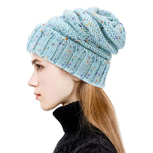 Load image into Gallery viewer, Lady Thread Knitted Chapeau
