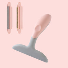 Load image into Gallery viewer, Portable sweater scraper
