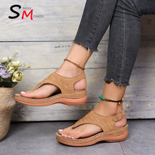 Load image into Gallery viewer, New Rome Fashion Women Slides

