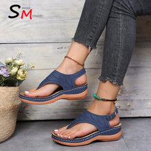 Load image into Gallery viewer, New Rome Fashion Women Slides
